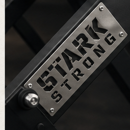 Detalhe macro do acabamento de um equipamento Stark Strong